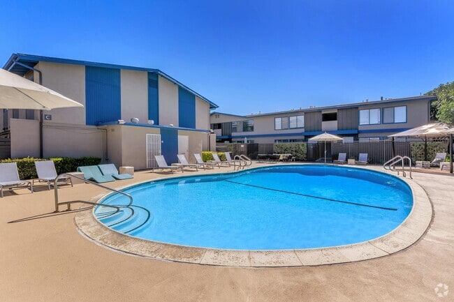 CATCH THE DAYTIME RAYS - Pacific Villas Rental