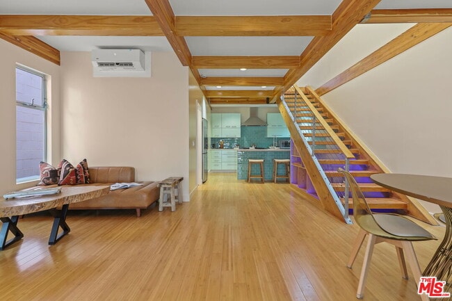 Photo - 621 Rose Ave Unit A