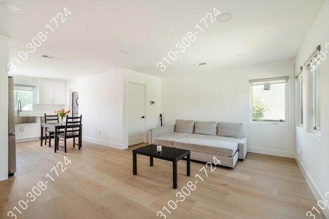 Photo - 3023 Glendon Ave