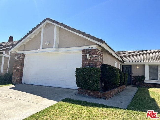 Building Photo - 11585 Pinnacle Peak Ct Rental
