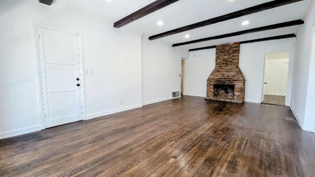 Photo - 1816-18225 N Harvard Blvd Unit 1818