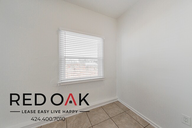 Photo - 2749 San Marino St Unit 31