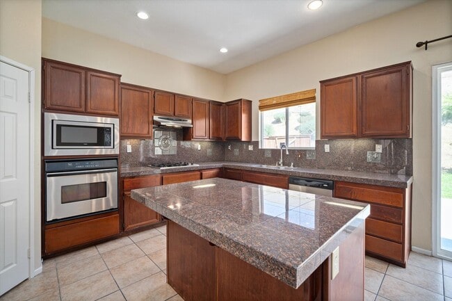 Photo - 26426 Mare Ln