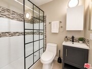 Photo - 1212 W 37th Dr Unit 2