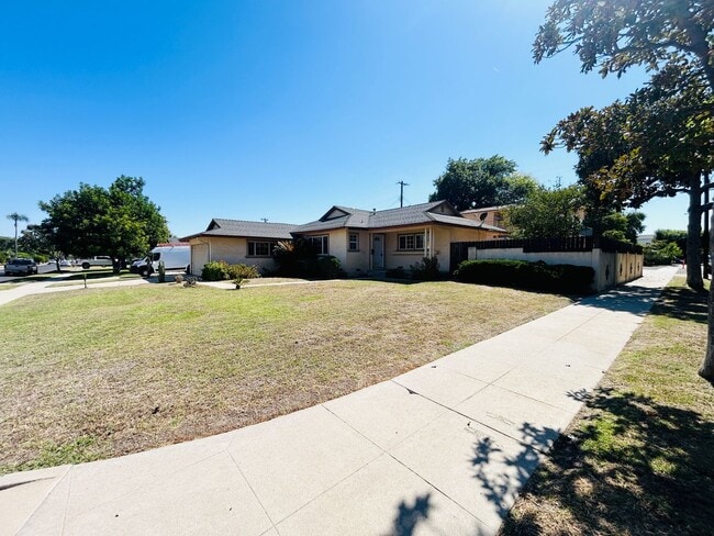 Delightful 3 bedroom 1 1/2 Bathroom Single... - Delightful 3 bedroom 1 1/2 Bathroom Single... House