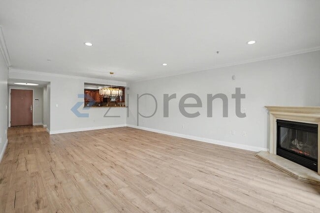 Photo - Unit 204