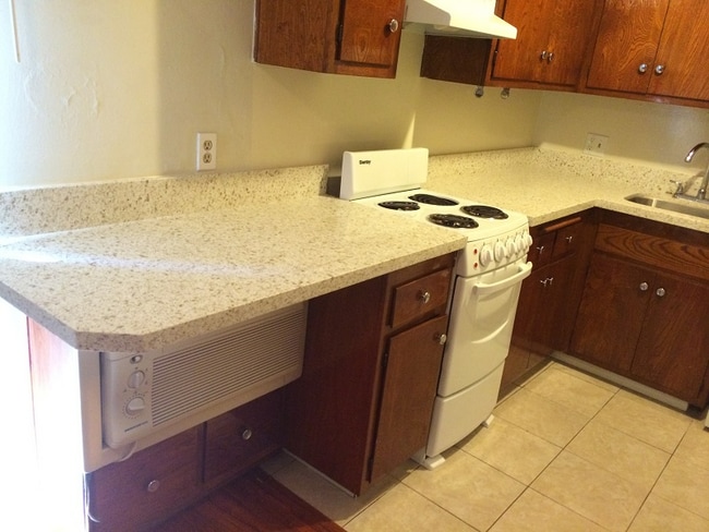 Photo - 530 Veteran Ave