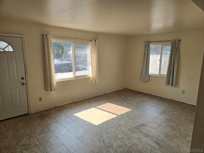 Photo - 727 48th St Condo