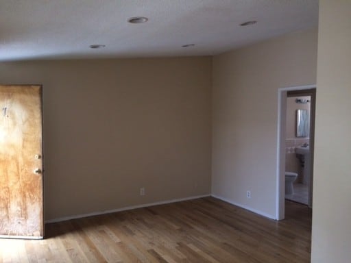 Photo - 3007 Rowena Ave Unit 4