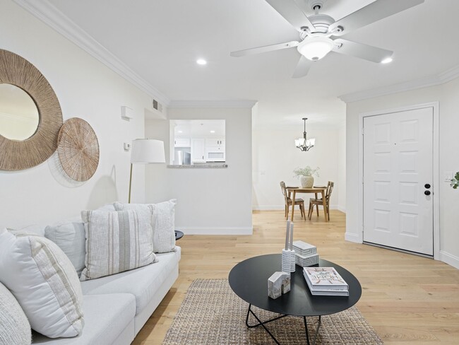Photo - 12023 Alta Carmel Ct Unit 244