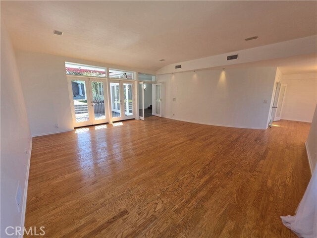 Photo - 310 S Thurston Ave