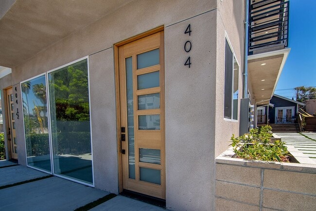 Photo - Lafayette Duplex Unit 404 N La Fayette Park Pl