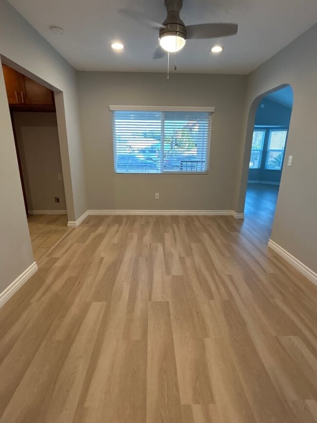 Photo - 3133-3135 La Madera Ave Unit 3133