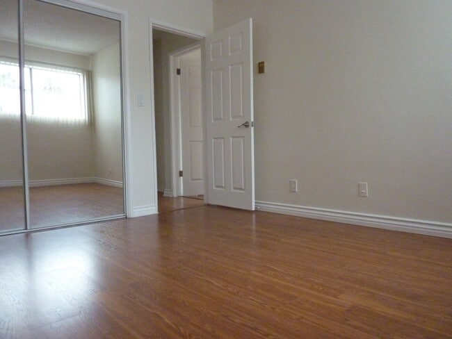 Photo - 2055 Rodney Dr Unit 205