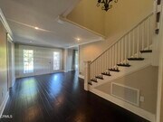 Photo - 623 Charter Oak St