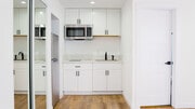 Photo - 629 W Hillsdale St Apartment Unit B