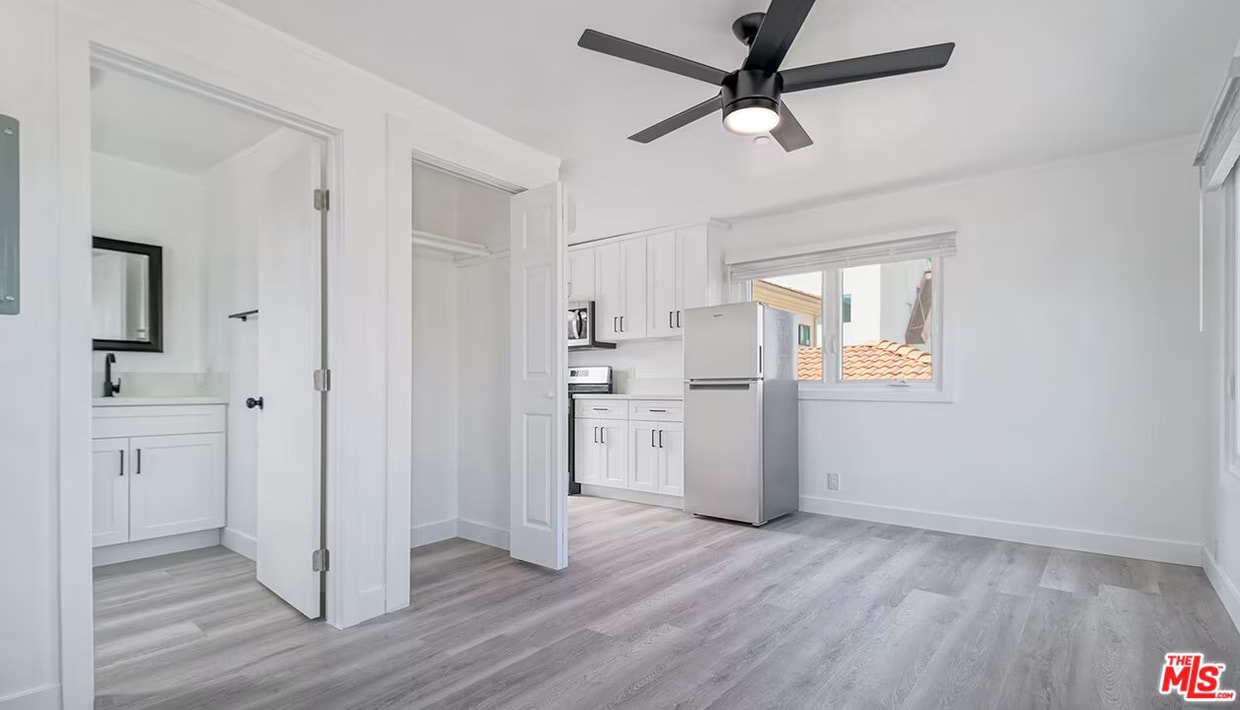 Floor Plan - Unit 13