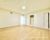 Photo - 356 Rexford Dr Unit 5