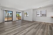 Photo - Mission Beach. 3 bedroom, 2.5 bath, 2 car garage, Unit 829