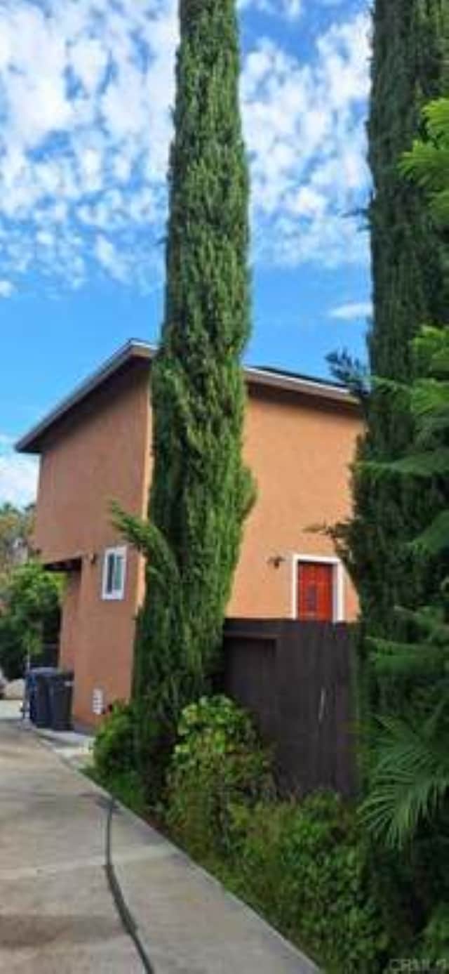 Building Photo - 1651 Braddon Way Unit # B
