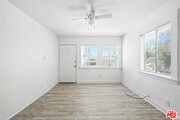 Photo - 3962 1/4 S Hobart Blvd Condo