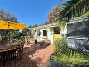 Photo - 455 Myrtle St