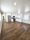 Photo - 633 W Fir Ave