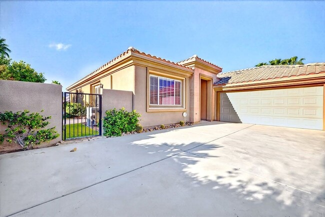 Photo - 41 Vista Mirage Way