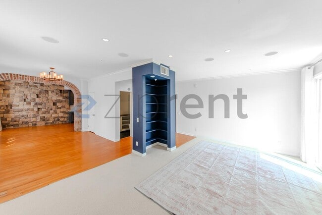 Photo - 6645 W 86th Pl