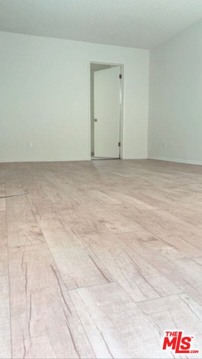 Building Photo - 518 Raymond Ave Unit 6