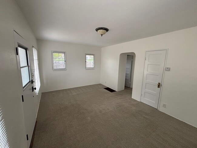 Photo - Charming One-Bedroom Retreat in Prime Santa Barbara Location
