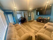 Photo - 206 E Raymond St