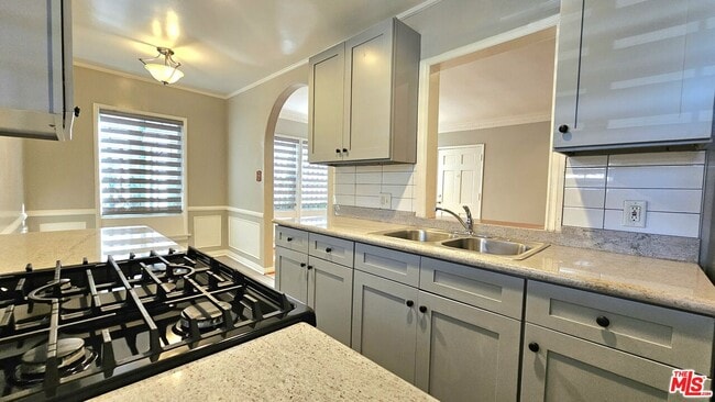 Photo - 1022 S Norton Ave Apartment Unit A
