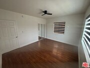 Photo - 744 S New Hampshire Ave