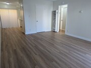 Photo - 216 Melrose Dr