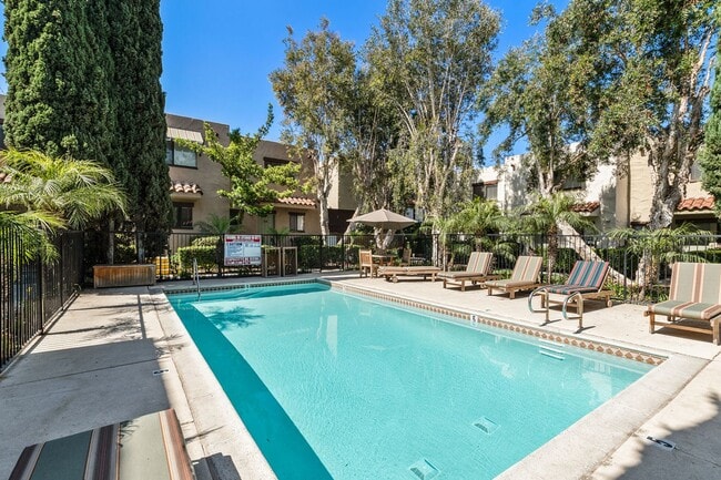 Photo - Fantastic 2 bedroom / 1.5 bath Townhome in gated community with AC, Patio, Pool, Laundry, EV Char... Unit 7012 Casa Lane #19