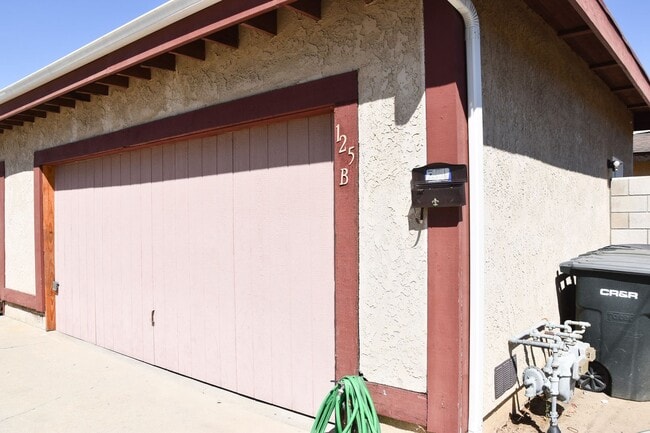 Cypress (125-127) South - Cypress (125-127) South Apartment Unit Cypress (125) #B