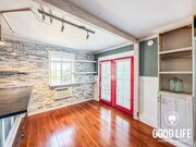 Photo - 260 Woodman St