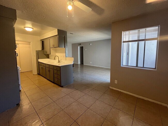Photo - 8070 Langdon Ave Unit 208a