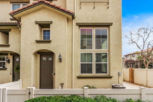 Photo - 33640 Willow Haven Ln