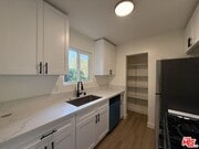 Photo - 3707 S Canfield Ave Apartment Unit 8