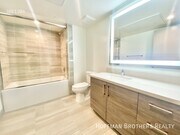 Photo - 4847 Oakwood Ave Unit 314