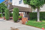 Photo - 12801 Moorpark St Unit 313