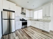 Photo - Private 2 bedroom, 1bath back house
