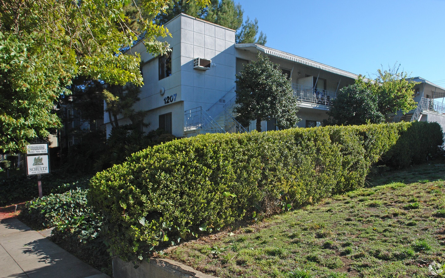 hun120 - hun120 Apartments