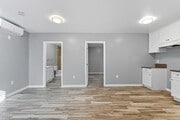 Photo - 421 E Colden Ave