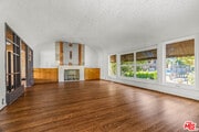 Photo - 1838 S Victoria Ave