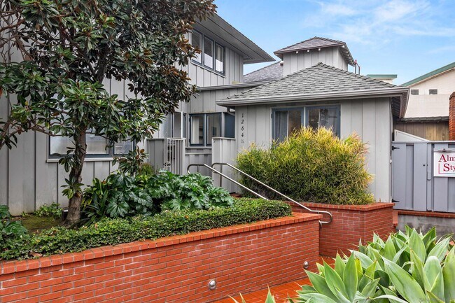 Photo - 1264.5 Prospect St