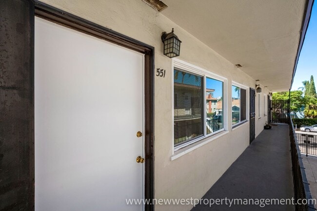 Photo - 551 22nd St