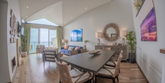 Photo - 1812 Parliament Rd